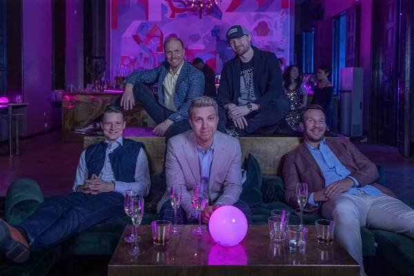Max Ovaska, Jarkko Lahti, Jarkko Niemi, Olli Ilpo Salonen, Olli Rahkonen - Exit - Promo