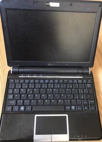Mini notebook ASUS - Počítače a hry