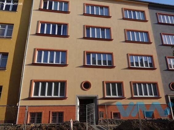 Pronájem bytu 1+1 55 m², Alšova, Opava - Předměstí