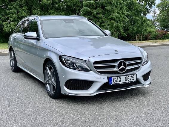Mercedes-Benz Třídy C 220D 125 kW 4Matic /AMG Paket - Výběrová auta