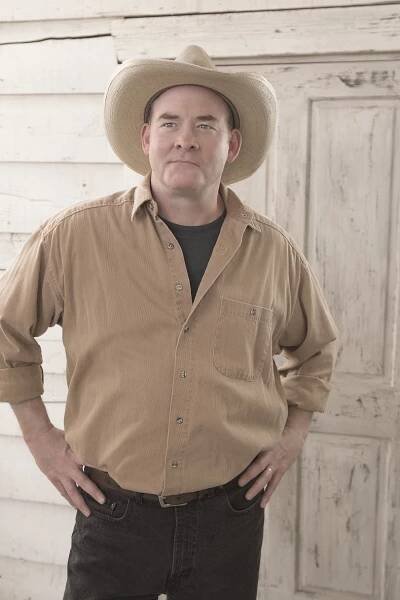 Farma na spadnutí - Promo - David Koechner
