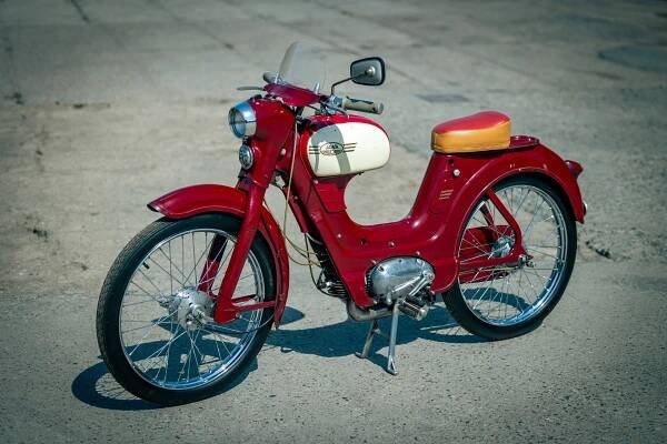 JAWETTA 50/551 SPORT - Auto-moto