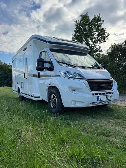 LAIKA KOSMO 319 L