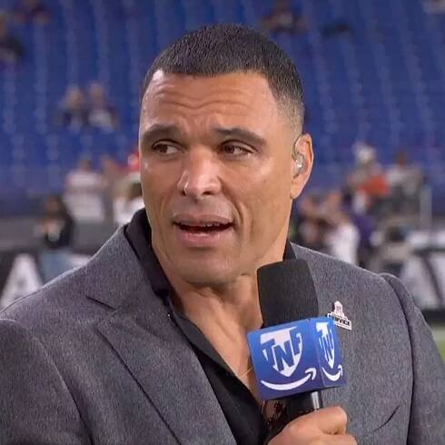 NFL legend Tony Gonzalez makes bold Aaron Rodgers claim live on TNF