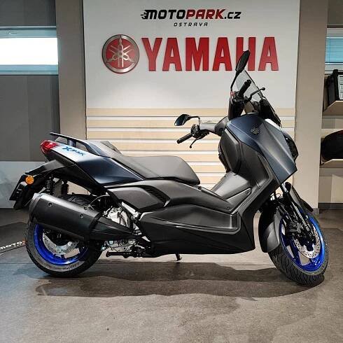 Yamaha X-MAX 300 "Horké léto" + BONUS + 3 roky záruka