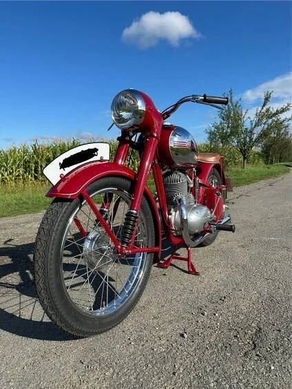 JAWA Pérák FJ 1947 s TP