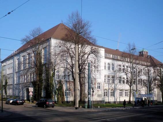 Alfred-Krupp-Schule – Wikipedia