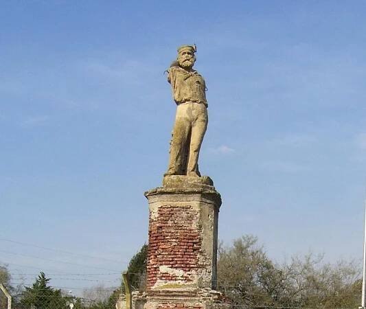 Statua a Villa Garibaldi, Città di La Plata, Argentina