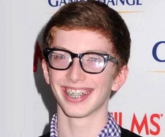 Caleb Freundlich – Bio, Facts, Family Life of Julianne Moore & Bart Freundlich’s Son