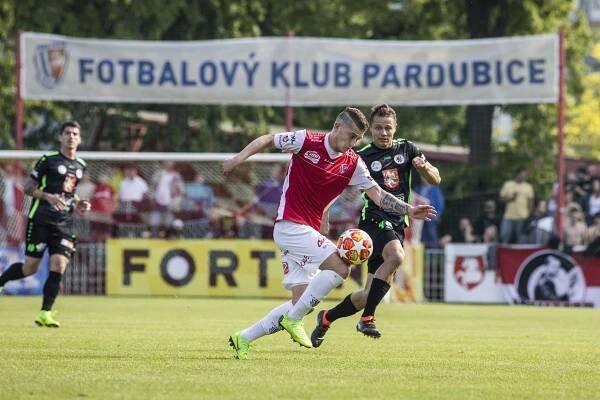 Derby v Pardubicích branku nenabídlo | FC Hradec Králové