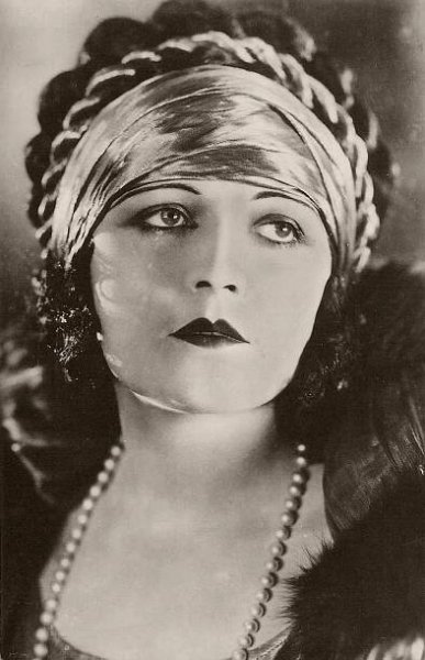 Vintage: Portraits of Pola Negri – Silent Movie Star