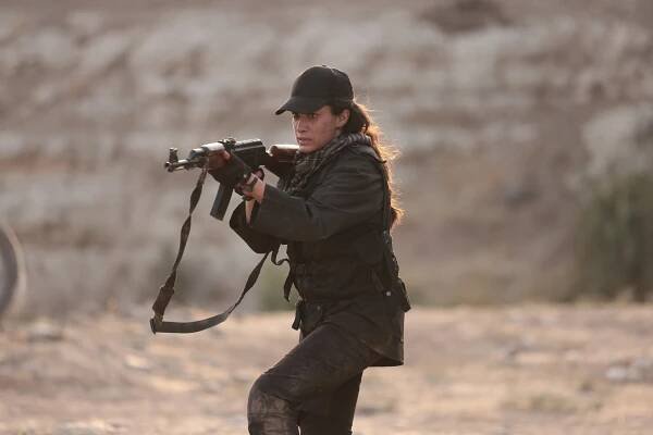 49 - Z filmu - Hande Doğandemir