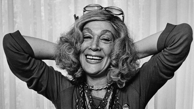 Sylvia Miles, Actress With a Flair for the Flamboyant, Dies at 94