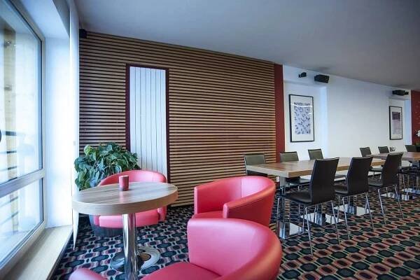 Restaurace hotelu Premier Janov nad Nisou | Apetee
