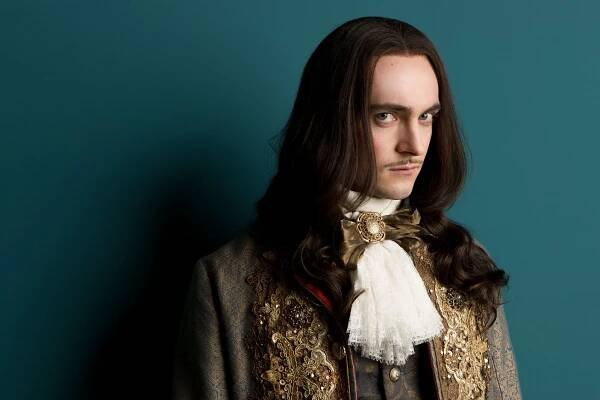 George Blagden - Versailles - Promo