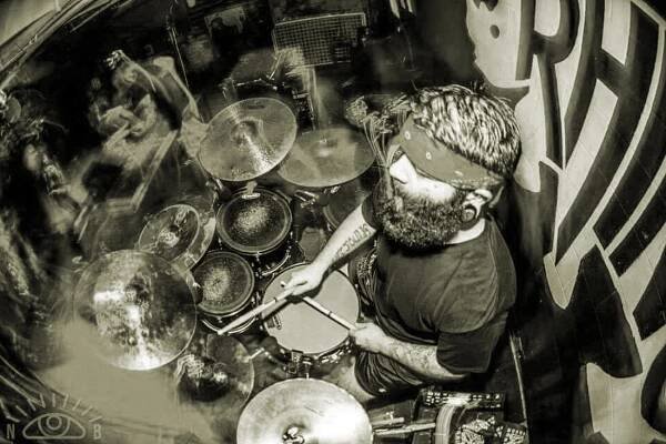 Vratim Artist - Kevin Daniels