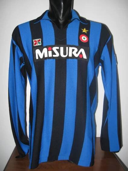 Historické dresy Interu Milán - FC INTER MILANO
