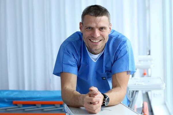 TOMÁŠ ŠEBEK: TELEMEDICÍNA JAKO PRŮKOPNÍK HUMANIZACE ZDRAVOTNICTVÍ