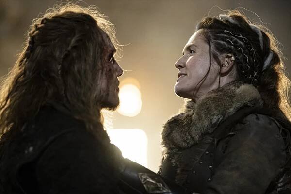 Poslední království - Epizoda 2 - Z filmu - Eysteinn Sigurðarson, Emily Cox