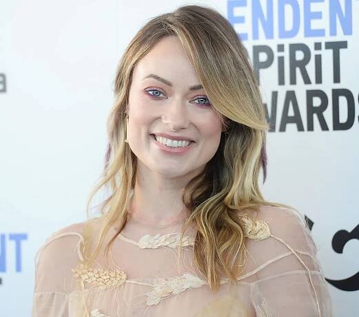 Z rezidence do „překvapivě normálního“ domu: Tady našel útočiště nový hvězdný pár Harry Styles a Olivia Wilde