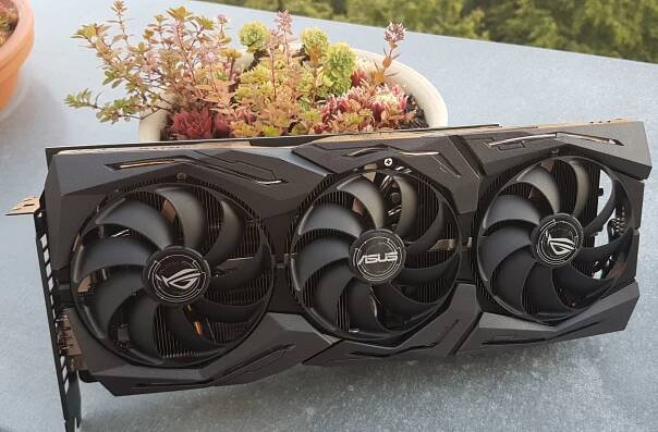 RECENZE: ASUS ROG STRIX RTX 2060 SUPER A8G EVO GAMING