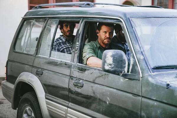Tým SEAL - Kolaps - Z filmu - Justin Melnick, David Boreanaz