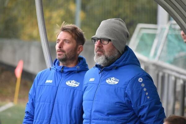 Trenérské duo FK Junior Děčín. Vlevo Petr Voříšek, vpravo Petr Němec.