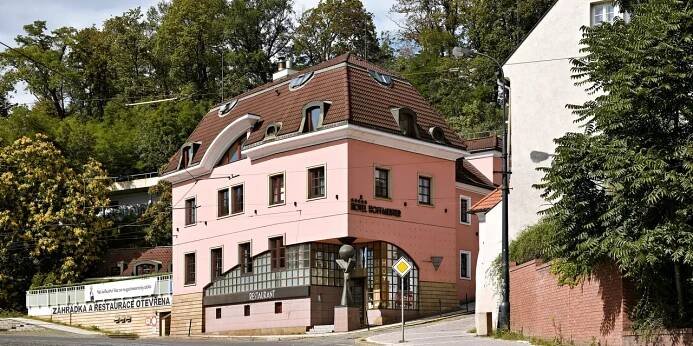 Hotel Hoffmeister - restaurace a wellness | Slevomat.cz
