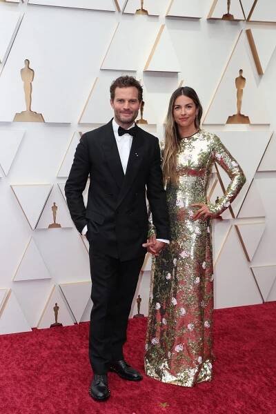 Red Carpet - Jamie Dornan, Amelia Warner - Oscar 2022 - Z akcí