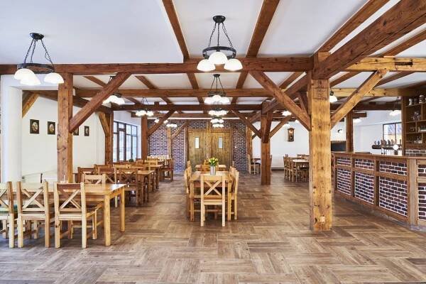 Restaurace – otevírací doba – Selský dvůr