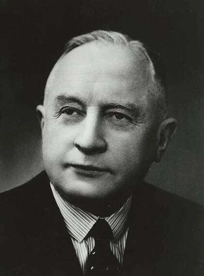 Edward Holden - Wikipedia