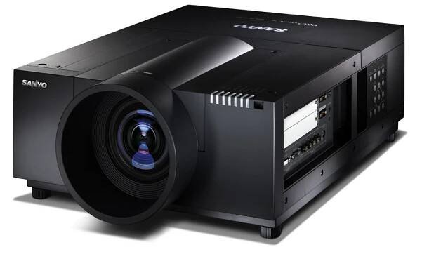 PLV WF20 videoprojektor Sanyo
