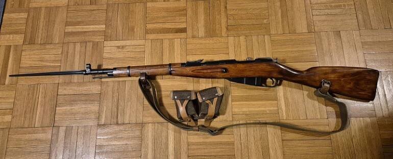 Prodám pušku Mosin 1944