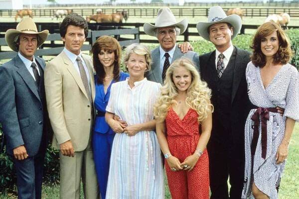 Steve Kanaly, Patrick Duffy, Victoria Principal, Barbara Bel Geddes, Jim Davis, Charlene Tilton, Larry Hagman, Linda Gray in 'Dallas'