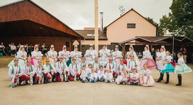 Krása tradice. Charvátská Nová Ves oslavila svoje krojované hody. Podívejte se