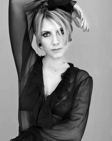 51 Mélanie Laurent Big Butt Pictures Will Drive You Nuts - GEEKS ON COFFEE