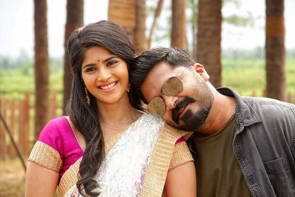 Megha Akash, Silambarasan Rajendar - Vantha Rajavathaan Varuven - Z filmu