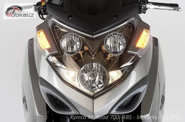 Fotogalerie Kymco MyRoad 700i ABS | Motorkáři.cz