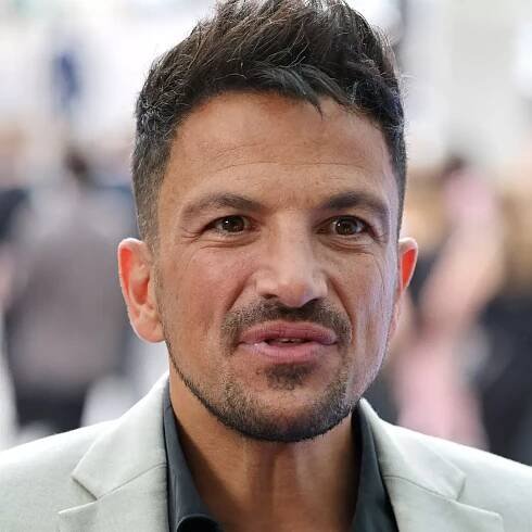 Peter Andre shares united family snap as Katie Price hits back with 'sinners' statement