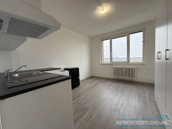 Pronájem bytu 1+kk (č. 811), 20m2, dům po revitalizaci, ul. Holandská, Znojmo, 6 640 Kč/měs