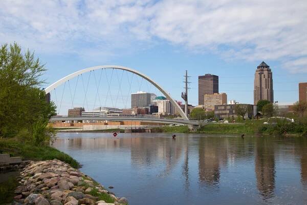 A view of the Des Moines River as it flows through downtown Des Moines, Iowa. Credit: Clay Masters/Iowa Public Radio