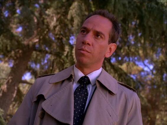 Městečko Twin Peaks - Samozvaná spravedlnost - Z filmu - Miguel Ferrer