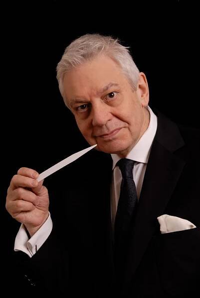 Michael Edwards, Fragrances Of The World 2010 Edition, rare exclusive Interview with Michael Edwards, , Perfume Legends