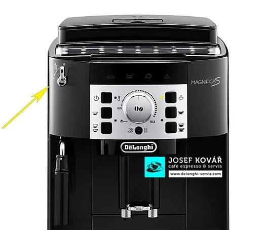 Jak správně odvápnit kávovar DeLonghi Magnifica S ECAM 22.110: Kompletní návod 7