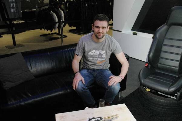 Vyzpovídali jsme Williama Dunlopa při jeho návštěvě v Praze - MotoLife.cz 