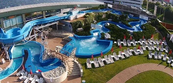 AQUAPALACE Praha - Praguest - The best of Prague