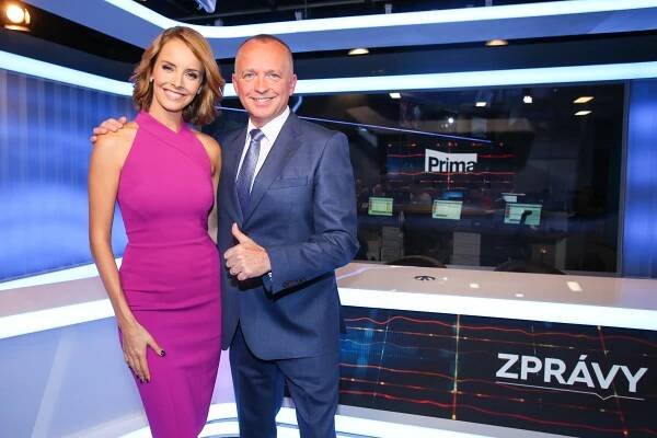 Karel Voříšek zůstal na Primě sám! Kam zmizela Klára Doležalová? | topvip.cz