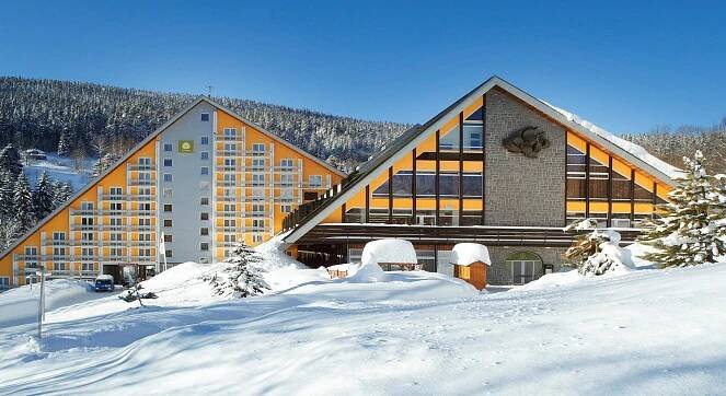 Pinia Hotel Špindl – moderní wellness resort pro rodiny a aktivní hosty