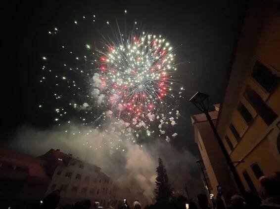 Protivín novoroční ohňostroj rušit nebude, Jindřichův Hradec výzvu respektuje