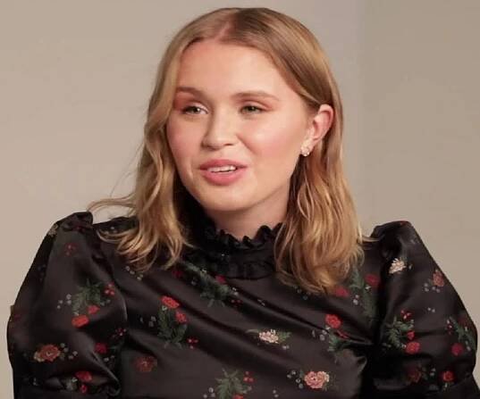 Eliza Scanlen Biography - Facts, Childhood, Family Life & Achievements